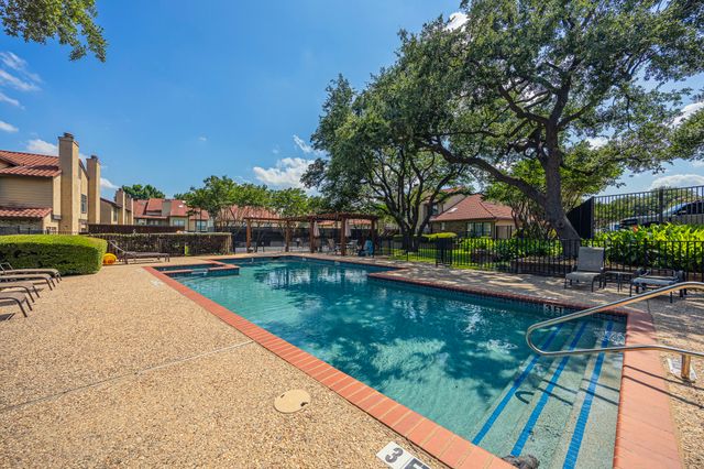 14572 Berklee Drive, Addison, TX 75001