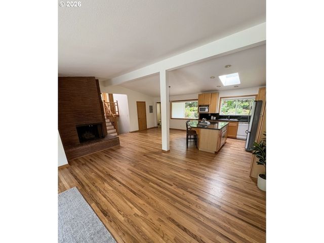 5535 Sw 53RD Ave, Portland, OR 97221
