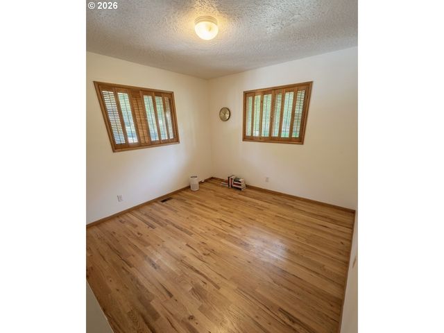 5535 Sw 53RD Ave, Portland, OR 97221