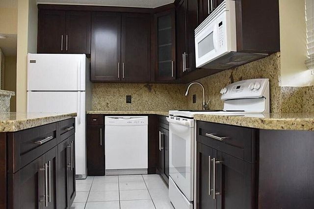 1361 NE 27 Way, Pompano Beach, FL 33062