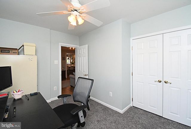 528 BERKLEY AVE, Jenkintown, PA 19046