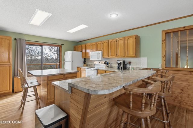 15915 S 1425 Road, Stockton, MO 65785