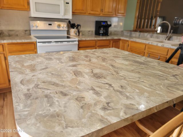 15915 S 1425 Road, Stockton, MO 65785