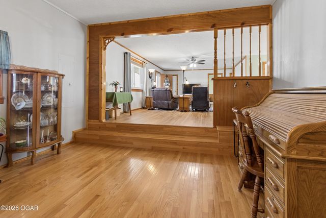 15915 S 1425 Road, Stockton, MO 65785