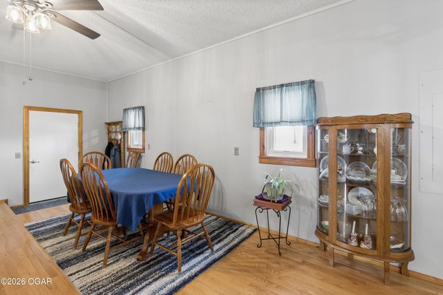 15915 S 1425 Road, Stockton, MO 65785