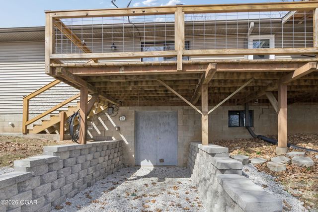 15915 S 1425 Road, Stockton, MO 65785