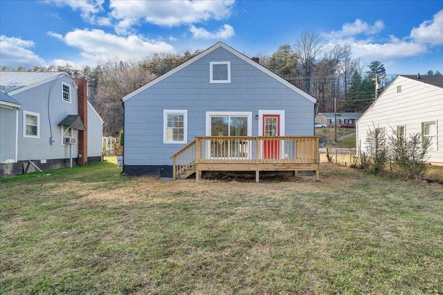 1920 Daniels Creek RD, Collinsville, VA 24078