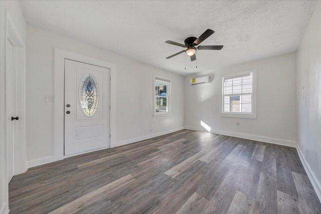 1920 Daniels Creek RD, Collinsville, VA 24078