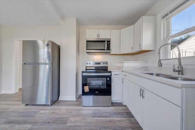 1920 Daniels Creek RD, Collinsville, VA 24078