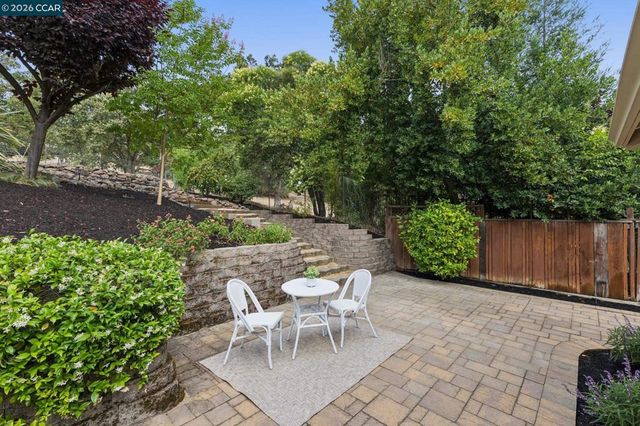275 Shady Glen Road, Walnut Creek, CA 94596