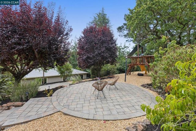 275 Shady Glen Road, Walnut Creek, CA 94596