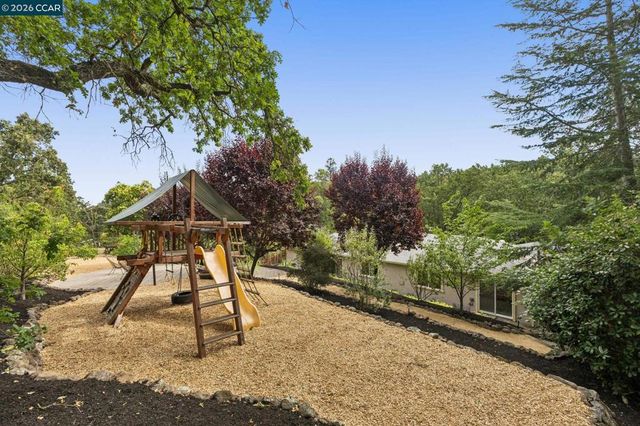 275 Shady Glen Road, Walnut Creek, CA 94596