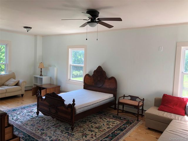 181 Huguenot Street, New Paltz, NY 12561