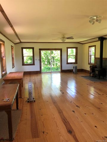 181 Huguenot Street, New Paltz, NY 12561