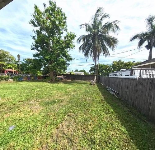 504 NW 23rd Street, Homestead, FL 33030