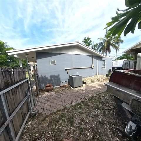 504 NW 23rd Street, Homestead, FL 33030