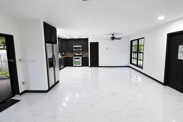 504 NW 23rd Street, Homestead, FL 33030