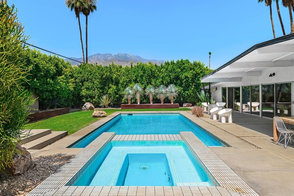 2639 E Livmor Avenue, Palm Springs, CA 92262