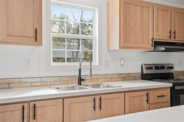 25924 WHIPPERWILL STREET, Brooksville, FL 34601