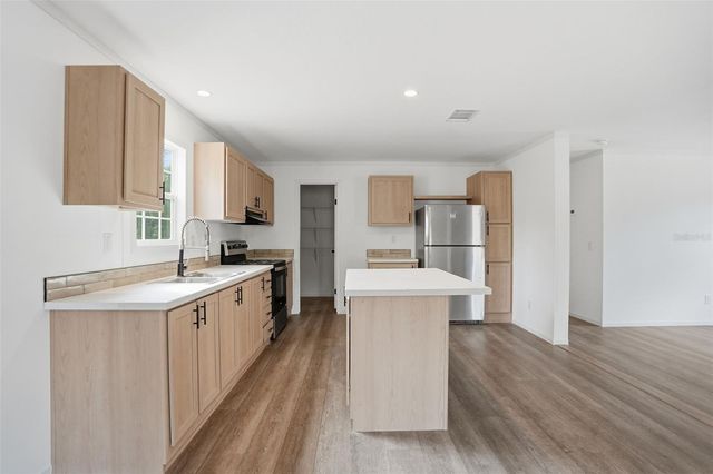 25924 WHIPPERWILL STREET, Brooksville, FL 34601