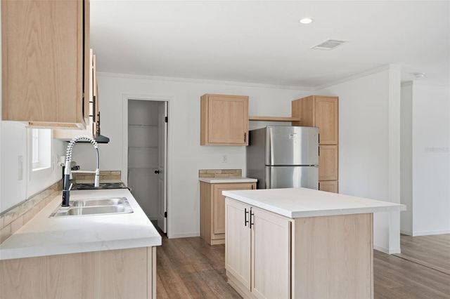 25924 WHIPPERWILL STREET, Brooksville, FL 34601