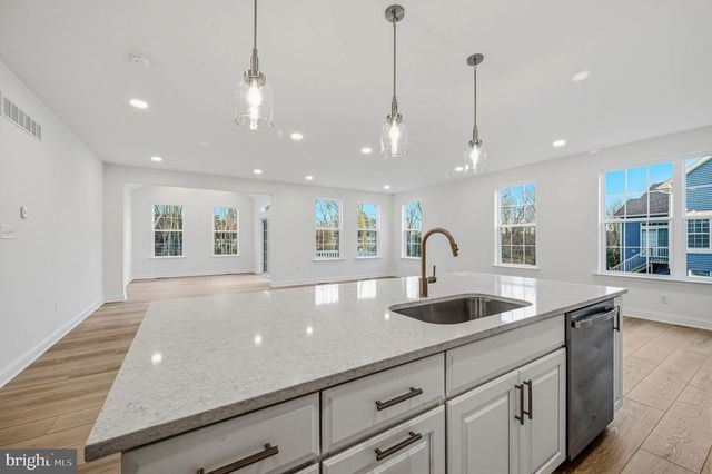 271 GROVE VIEW DR., Hockessin, DE 19707