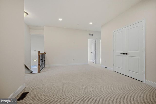 271 GROVE VIEW DR., Hockessin, DE 19707