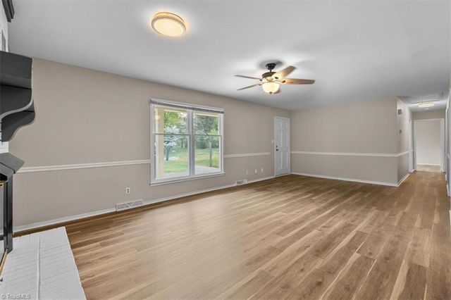 1815 Delmar Drive, Greensboro, NC 27406