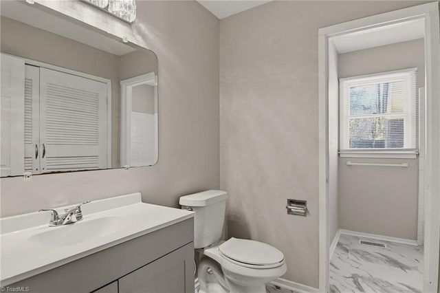 1815 Delmar Drive, Greensboro, NC 27406