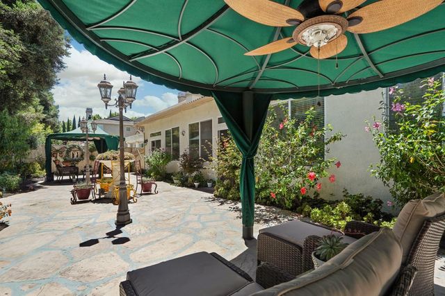 6259 Riverbank Cir, Stockton, CA 95219