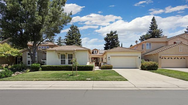 6259 Riverbank Cir, Stockton, CA 95219