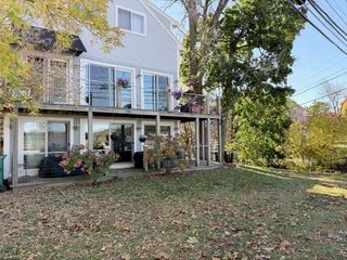 38 Lake Ave 1, Woburn, MA 01801
