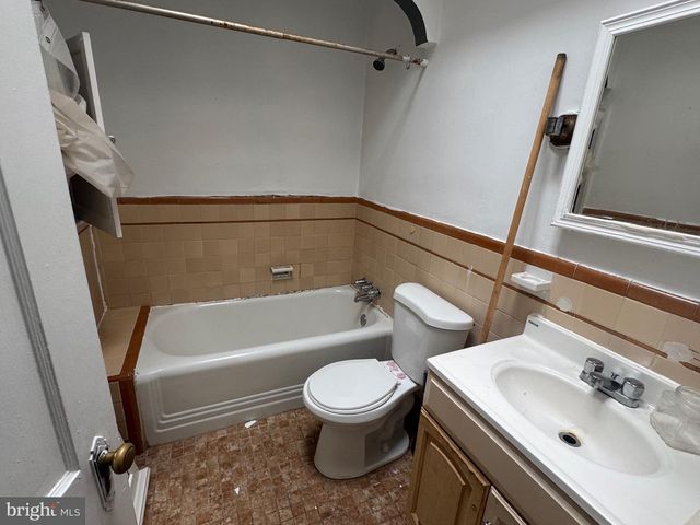 1825 ERLEN RD, Elkins Park, PA 19027