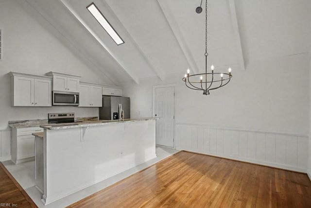 178 Shelby DR, Newport News, VA 23608