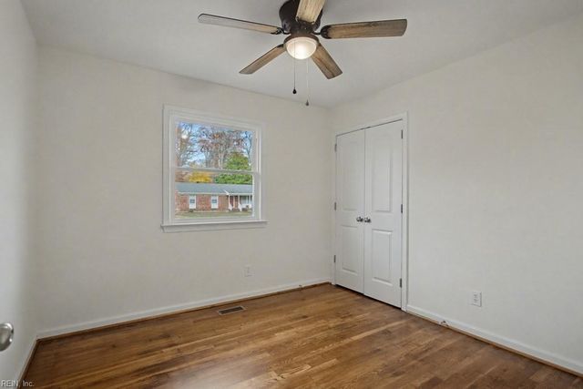 178 Shelby DR, Newport News, VA 23608