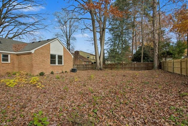 178 Shelby DR, Newport News, VA 23608