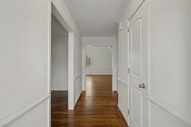 178 Shelby DR, Newport News, VA 23608