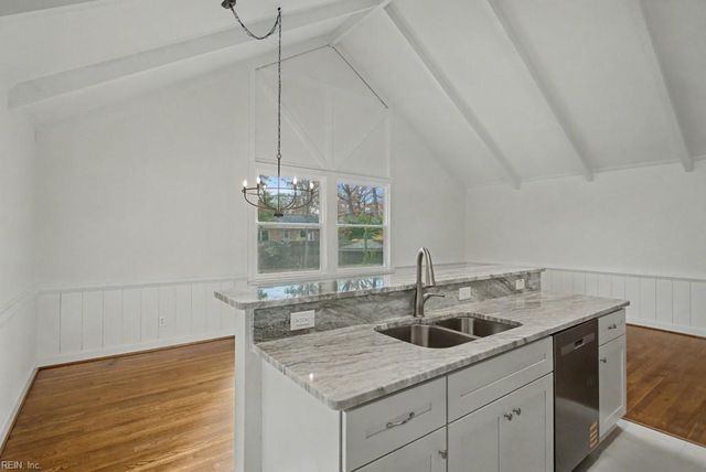 178 Shelby DR, Newport News, VA 23608