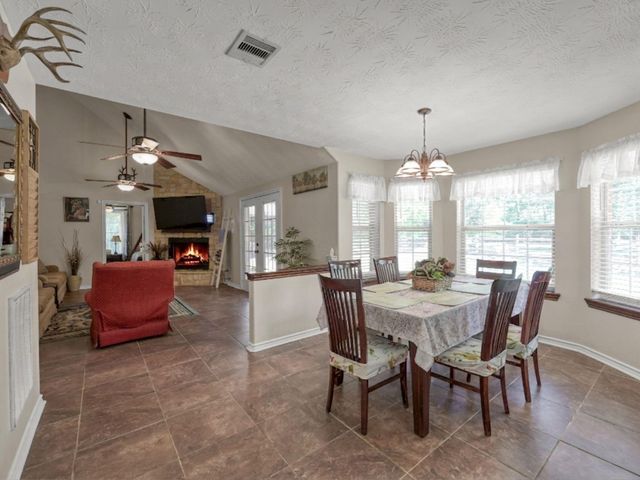 19215 Veterans Road, Magnolia, TX 77355