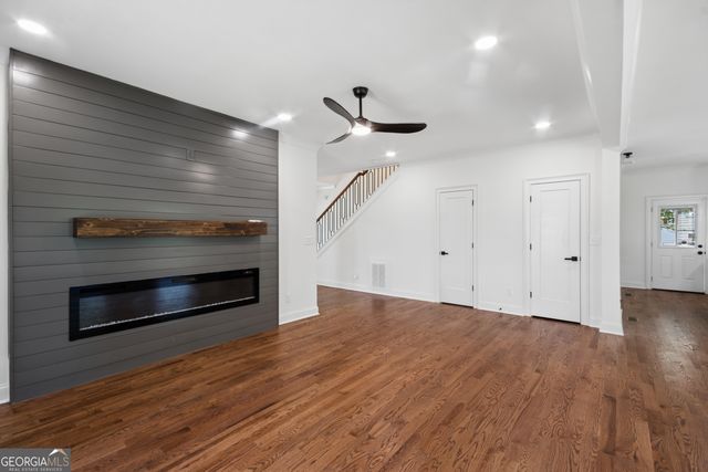 2307 Whites Mill Road, Decatur, GA 30032