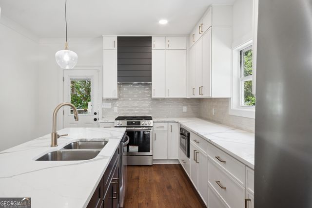 2307 Whites Mill Road, Decatur, GA 30032