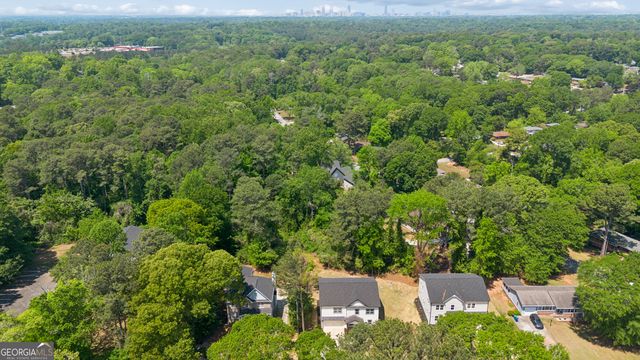 2307 Whites Mill Road, Decatur, GA 30032