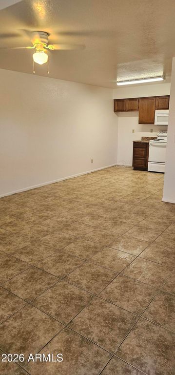 6148 E GREENWAY Street 3, Mesa, AZ 85205