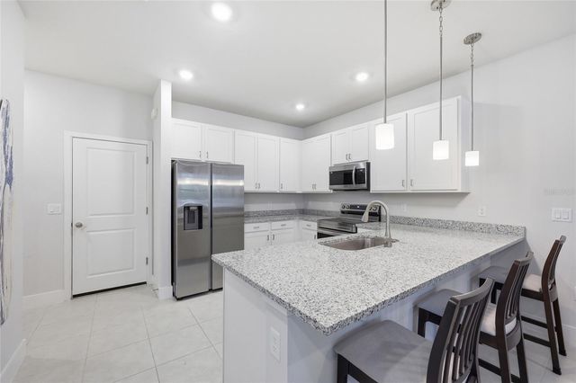 6917 FIVE OAKS DRIVE, Harmony, FL 34773