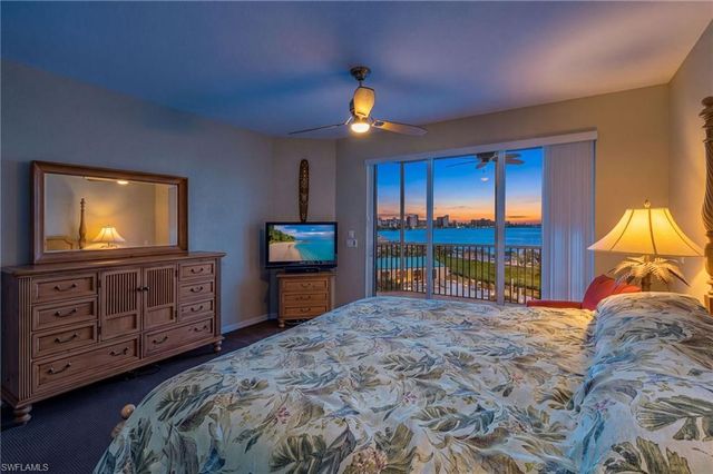 4141 Bay Beach LN 442, Fort Myers Beach, FL 33931