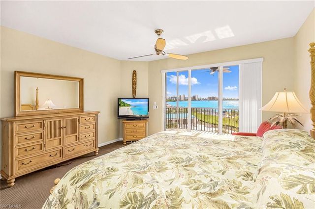 4141 Bay Beach LN 442, Fort Myers Beach, FL 33931