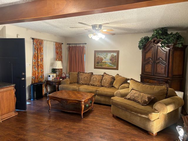 736 S TERRACE DR., Wichita, KS 67218
