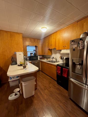 736 S TERRACE DR., Wichita, KS 67218
