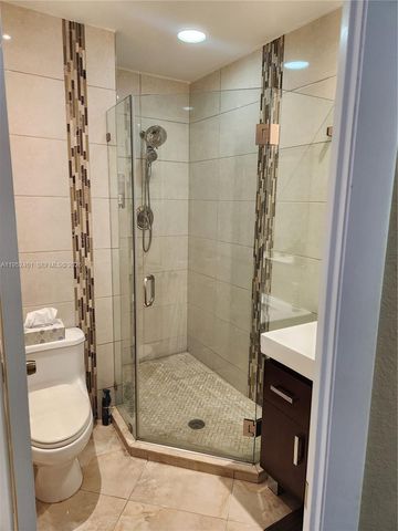 5100 NW 35th Street 101, Lauderdale Lakes, FL 33319