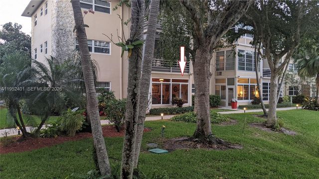 5100 NW 35th Street 101, Lauderdale Lakes, FL 33319
